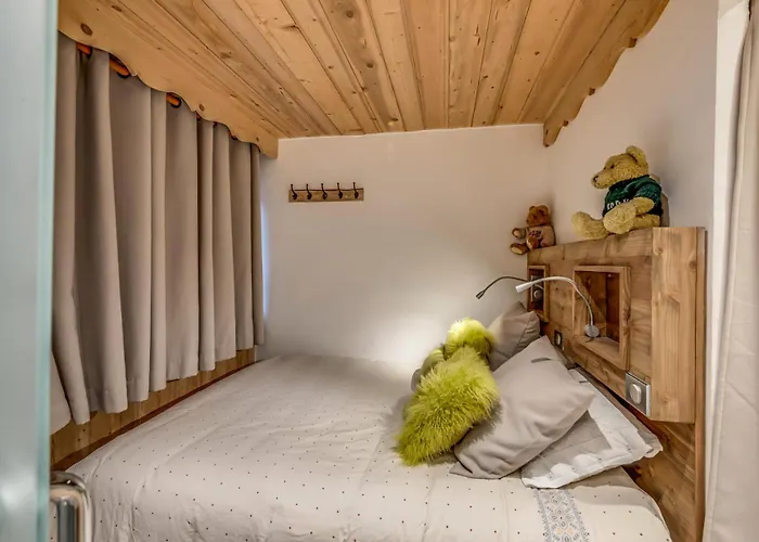 Le Grand Bouquetin - 6 Pieces Pour 12 Personnes Mae-5554